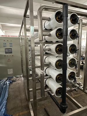 Buon prezzo 5 fasi di trattamento dell'acqua Sistema RO industriale con tasso di recupero del 50%-65% in linea
