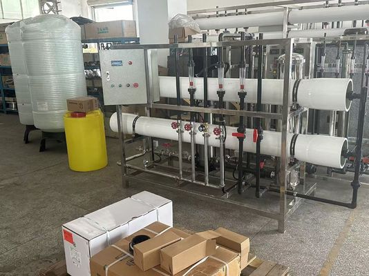 Buon prezzo Sistema di osmosi inversa commerciale in acciaio inossidabile 5000 ppm per acqua municipale o da pozzo in linea