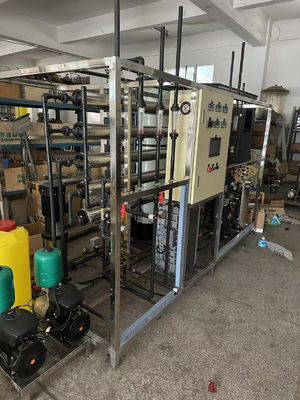 Buon prezzo Pompe Grundfos e sistema di trattamento dell'acqua EDI UPVC/SS304 con membrana Filmtec/Toray in linea