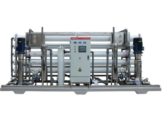 Buon prezzo 150-300 Psi Pressione RO Sistema di acqua salata con ultrafiltrazione/filtro dei media pre-trattamento in linea