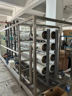 Buon prezzo Alto tasso di rigetto del sale Acqua salata impianto di osmosi inversa 30m3/ora Capacità in linea