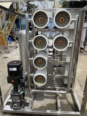 Buon prezzo Controllo PLC Sistema di filtrazione nano a pellicola sottile 10-100M3/h Capacità in linea