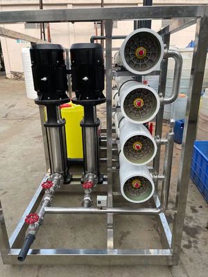 Buon prezzo Sistema di nanofiltrazione a controllo PLC Rate di recupero 50-80% Temperatura 5-40.C in linea