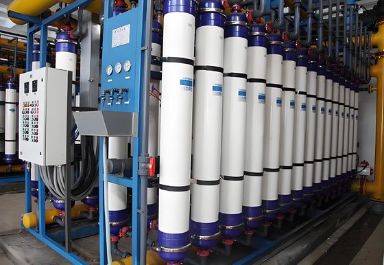 Buon prezzo SS304 / PVC Ultrafiltrazione sistema di acqua potabile per applicazioni industriali in linea