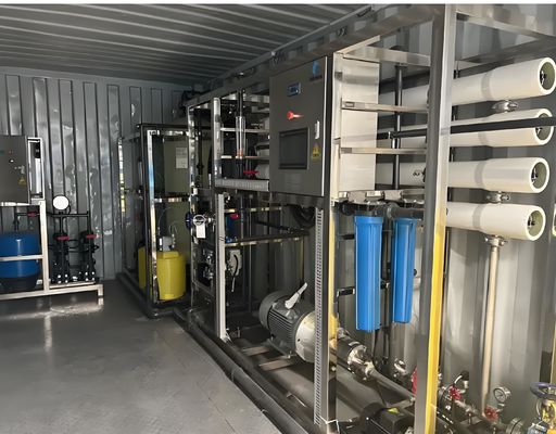 Buon prezzo Tasso di recupero del 50-70% Sistema RO contenitorizzato alimentato da pompa Grundfos / CNP in linea