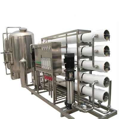 Buon prezzo 8000L/H Capacity Stainless Steel 304/316 Commercial RO System with 1 Year Warranty in linea
